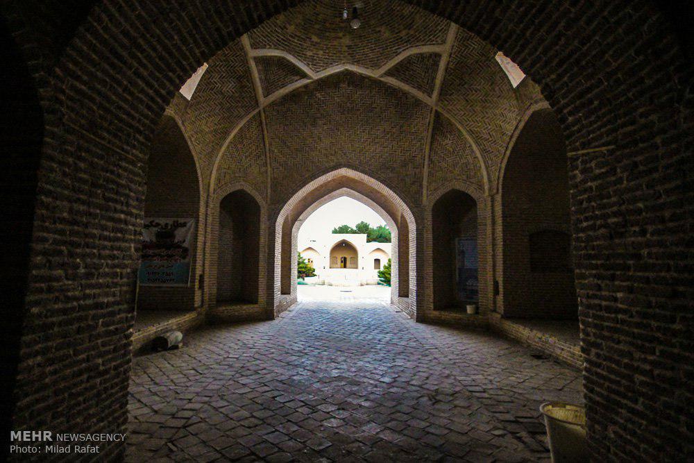 Abouzeidabad Caravanserai Hotel in Kashan