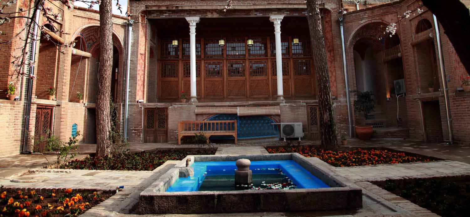 Behrouzi Hotel in Qazvin