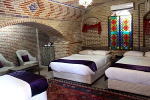 Behrouzi Traditional Hotel in Qazvin