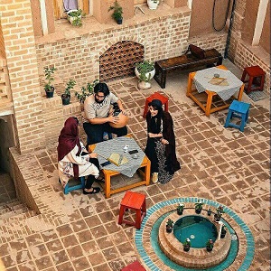Kushk-e Honar Hostel in Kashan