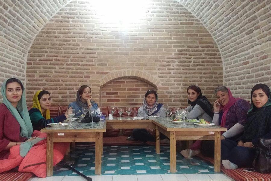 Laleh Bistoon Hotel in Kermanshah