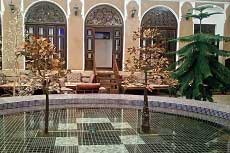 Traditional Rose Hotel in Yazd