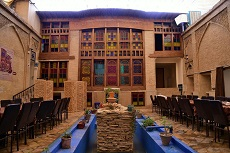 Niayesh Hostel in Shiraz