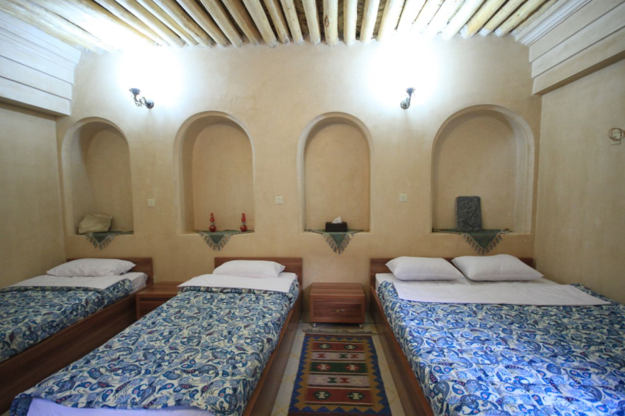 Mahmonir Guesthouse in Shiraz